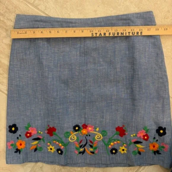 Talbots Chambray Linen/Cotton Embroidered Floral A Line Skirt Size 12 Boho Artsy - Picture 10 of 10